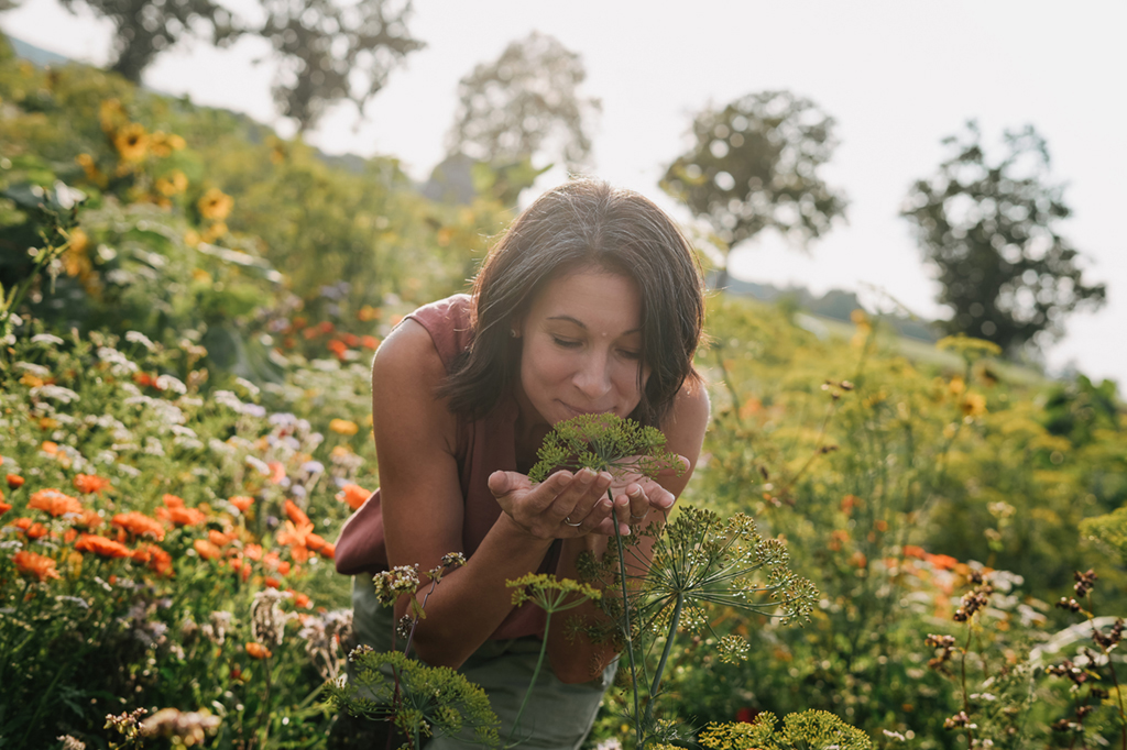 Carolyn Waldmüller in Ihrem Lieblingsgarten